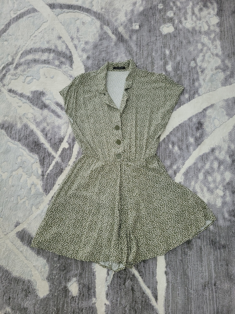 Suzy Shier Green Floral Women Romper Size M